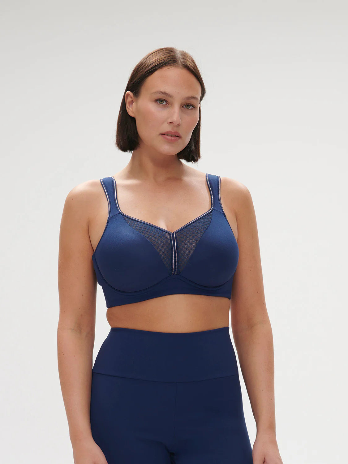 Harmony Underwire Sport Bra In Midnight - Simone Perele